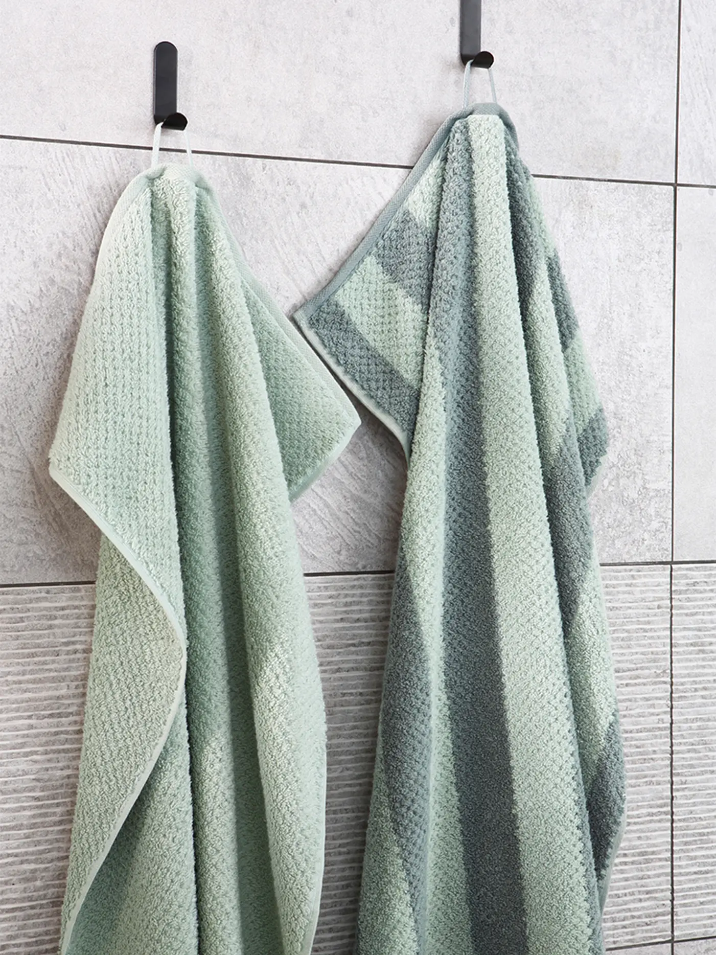 CAWÖ | Handtuch PURE STRIPE 50x100cm Mystic Green | dunkelgrün